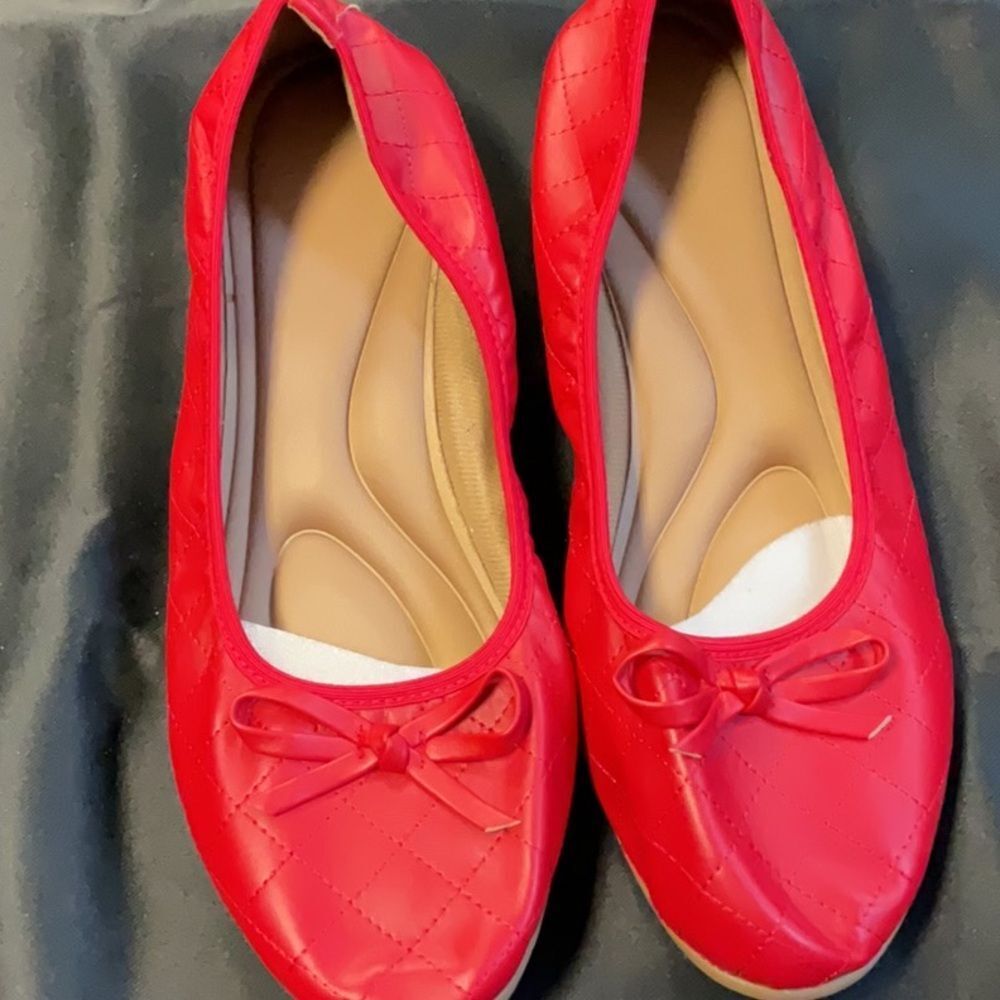 Red Quilted Ballet Flats with Bow - Women's Comfortable Slip-Ons - Picture 2 of 5